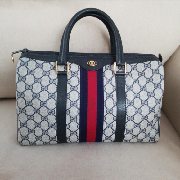 Authentic Vintage Gucci Boston Satchel - Picture 2 of 12